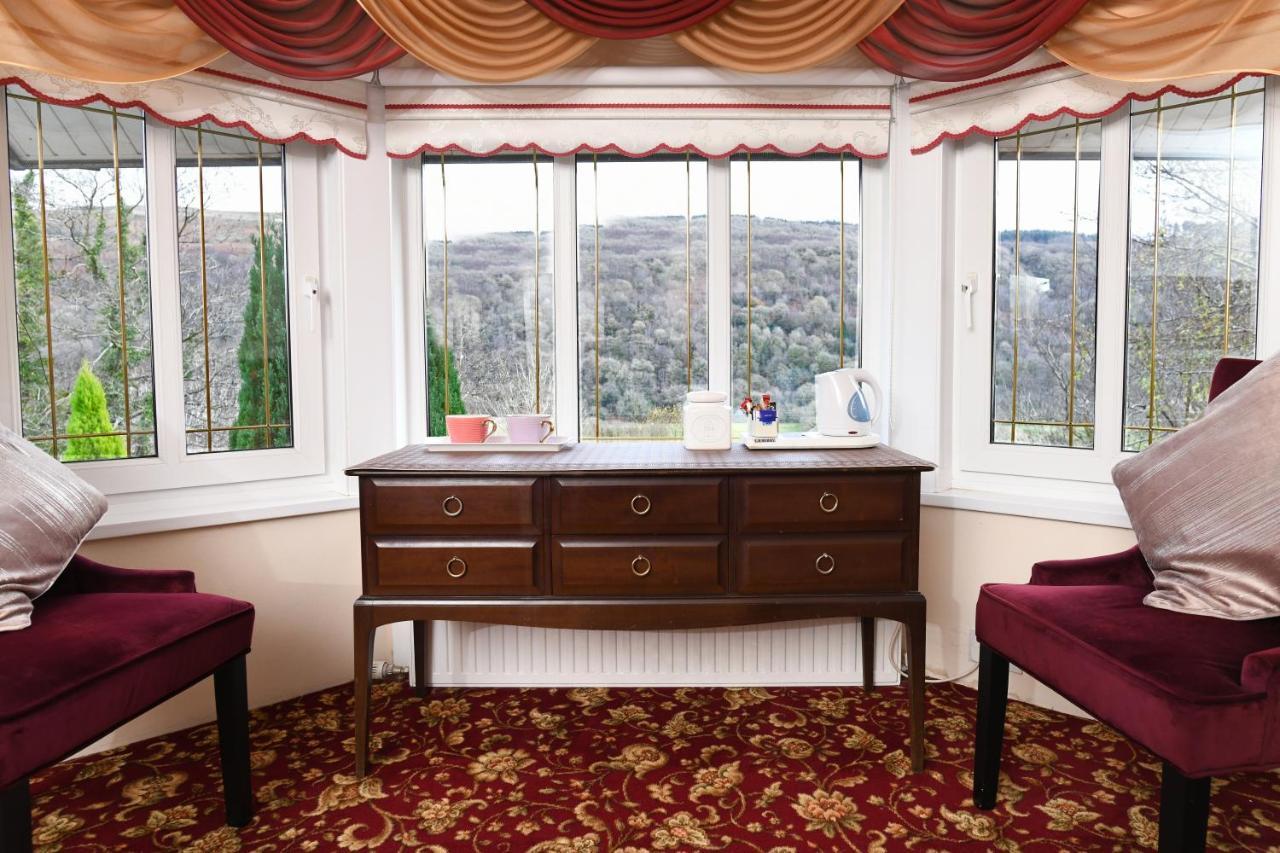 Luxury Suite In Quiet Countryside Location Суонзи Екстериор снимка