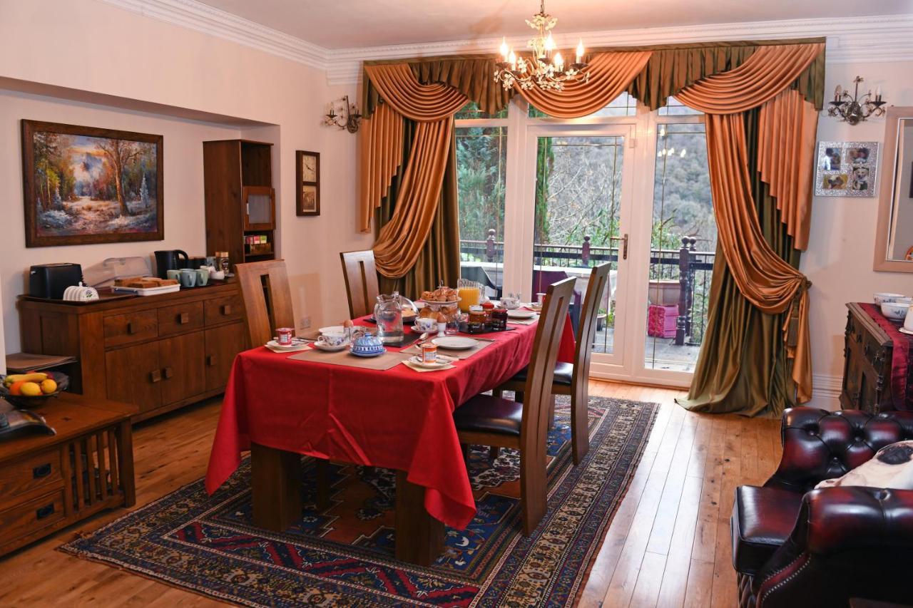 Luxury Suite In Quiet Countryside Location Суонзи Екстериор снимка